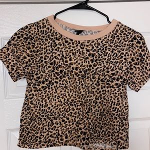 Leopard crop